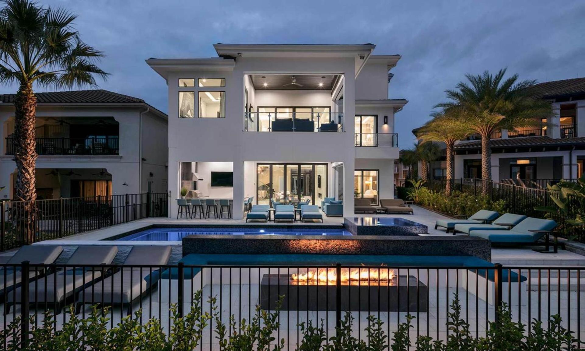 Orlando Dream Getaway: 8 Bedroom Villa6646 Villa